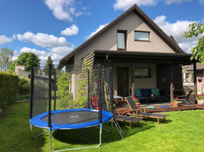  Mooni Cottage  Пярну